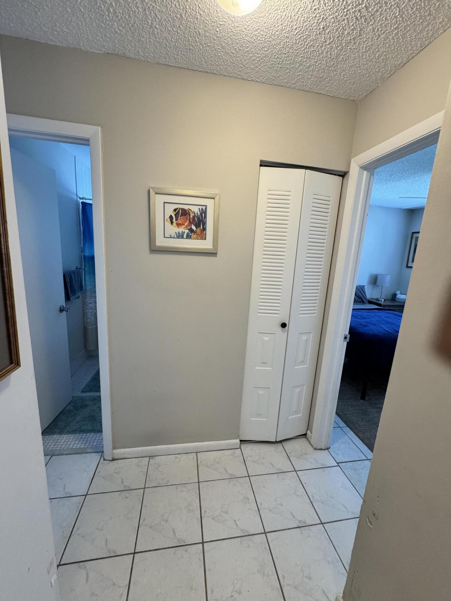 CAMELOT VILLAGE SEC 1 - Residential