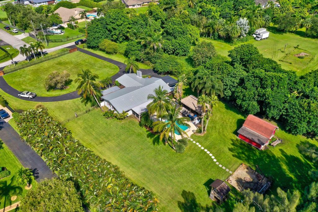 Photo of 5300 SW 162 Avenue, Southwest Ranches, FL 33331 (MLS # R10954288)