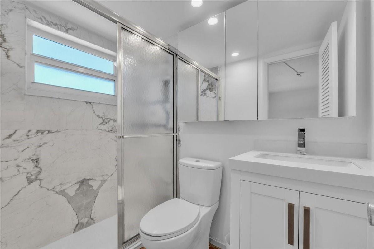 Starlight Towers Condo - Residential Lease