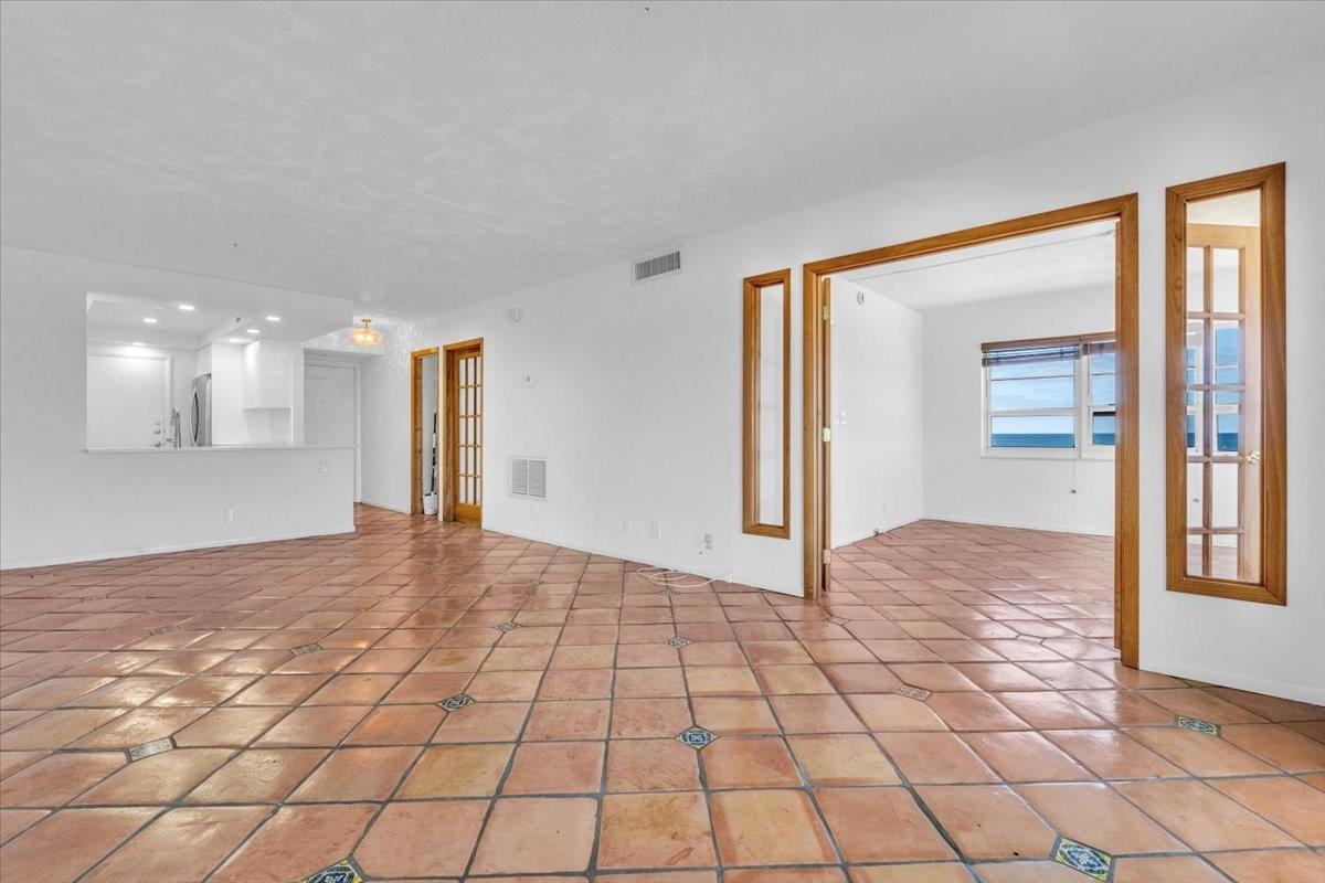 Starlight Towers Condo - Residential Lease