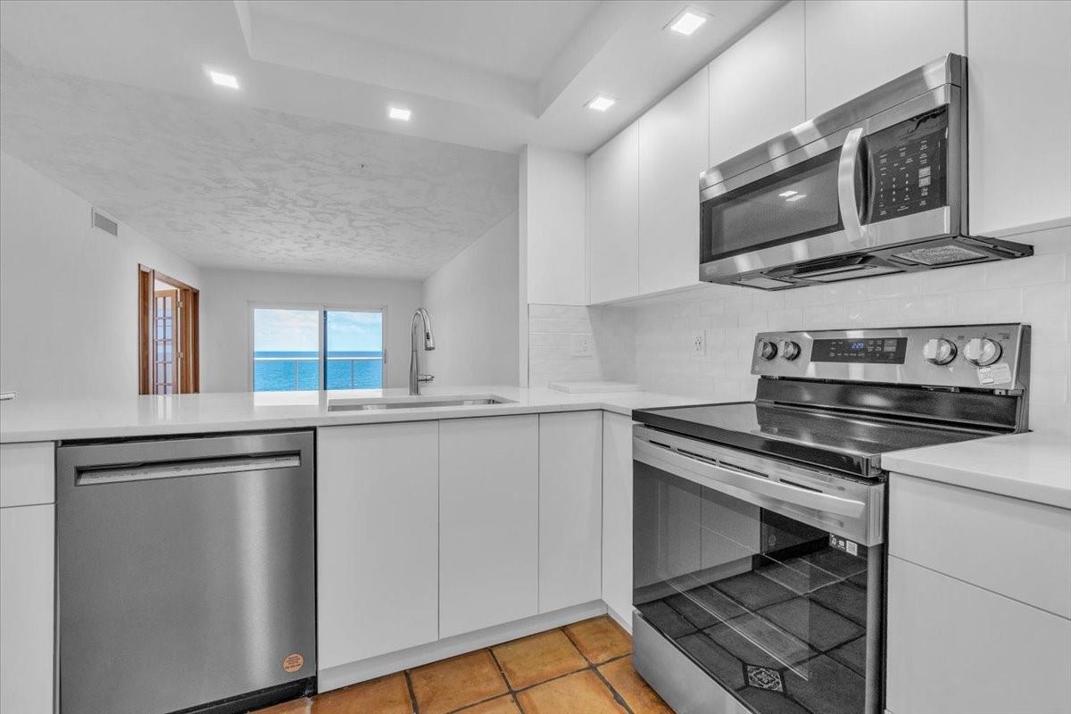 Starlight Towers Condo - Residential Lease