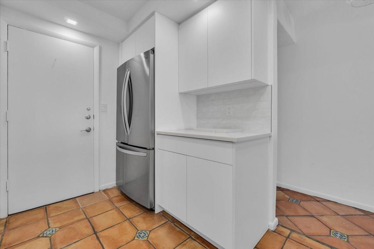 Starlight Towers Condo - Residential Lease