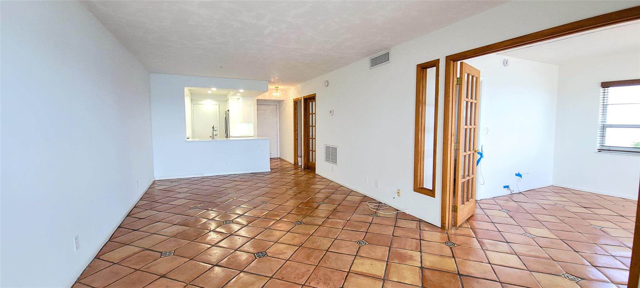 Starlight Towers Condo - Residential Lease
