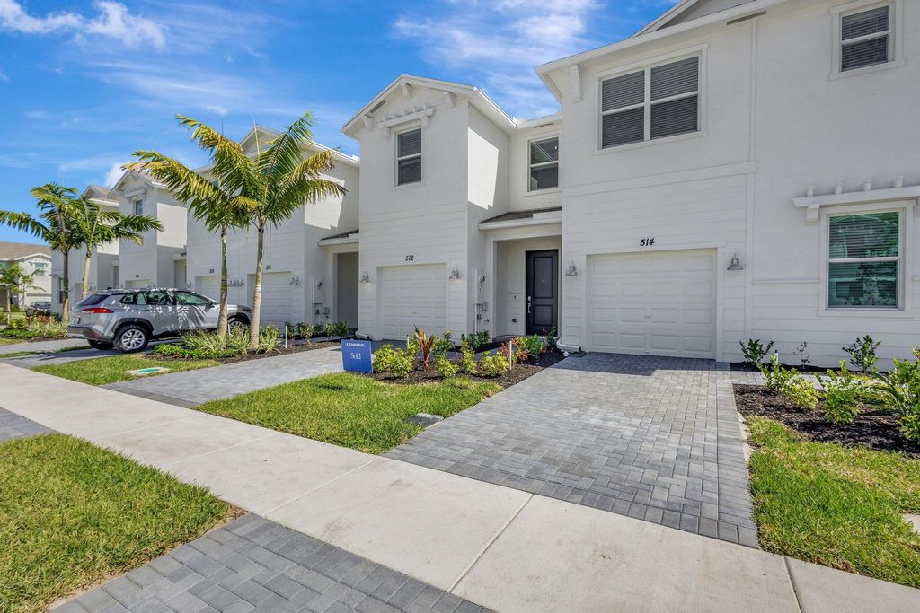 Photo of 512 SE Rivergrass Street, Port Saint Lucie, FL 34984 (MLS # R11073795)