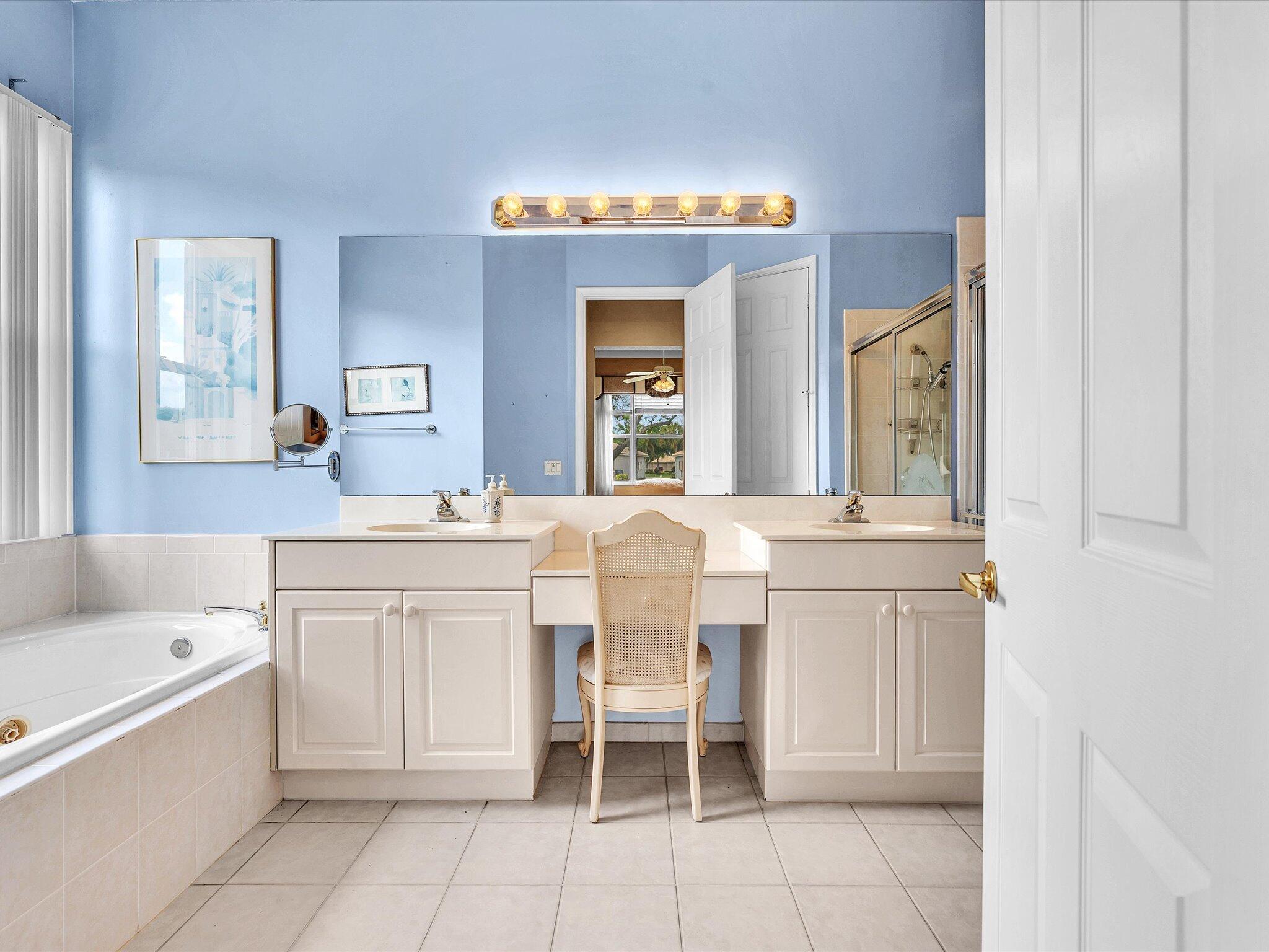 MELROSE PUD VENETIAN ISLES PAR I - Residential