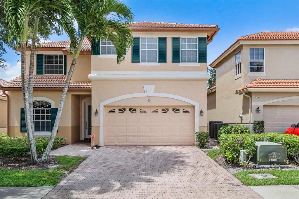 Photo of 99 Monterey Pointe Drive Dr, Palm Beach Gardens, FL 33418 (MLS # R10798960)