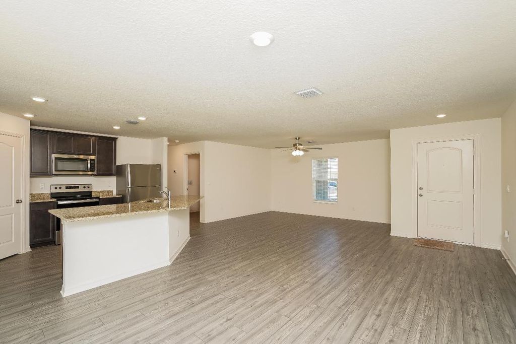 Photo of 962 SE Candle Avenue, Port Saint Lucie, FL 34983 (MLS # R10952112)