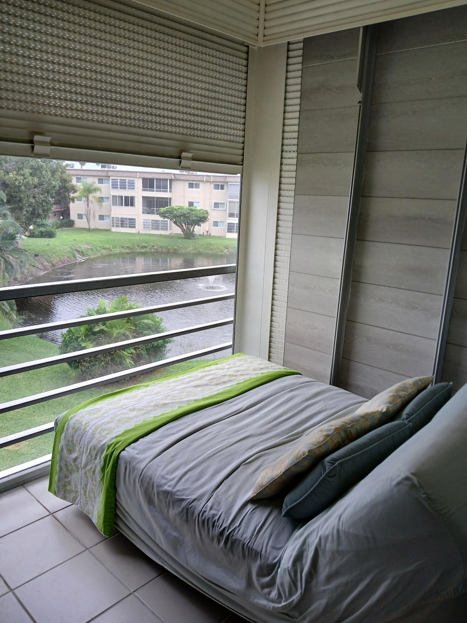 Lakeside Village - Residential