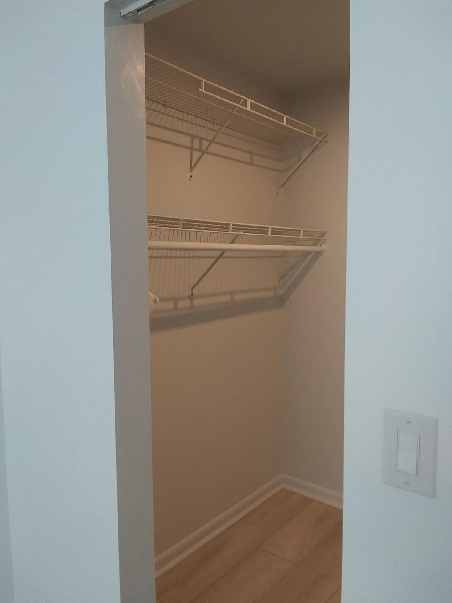 Lakeside Village - Residential