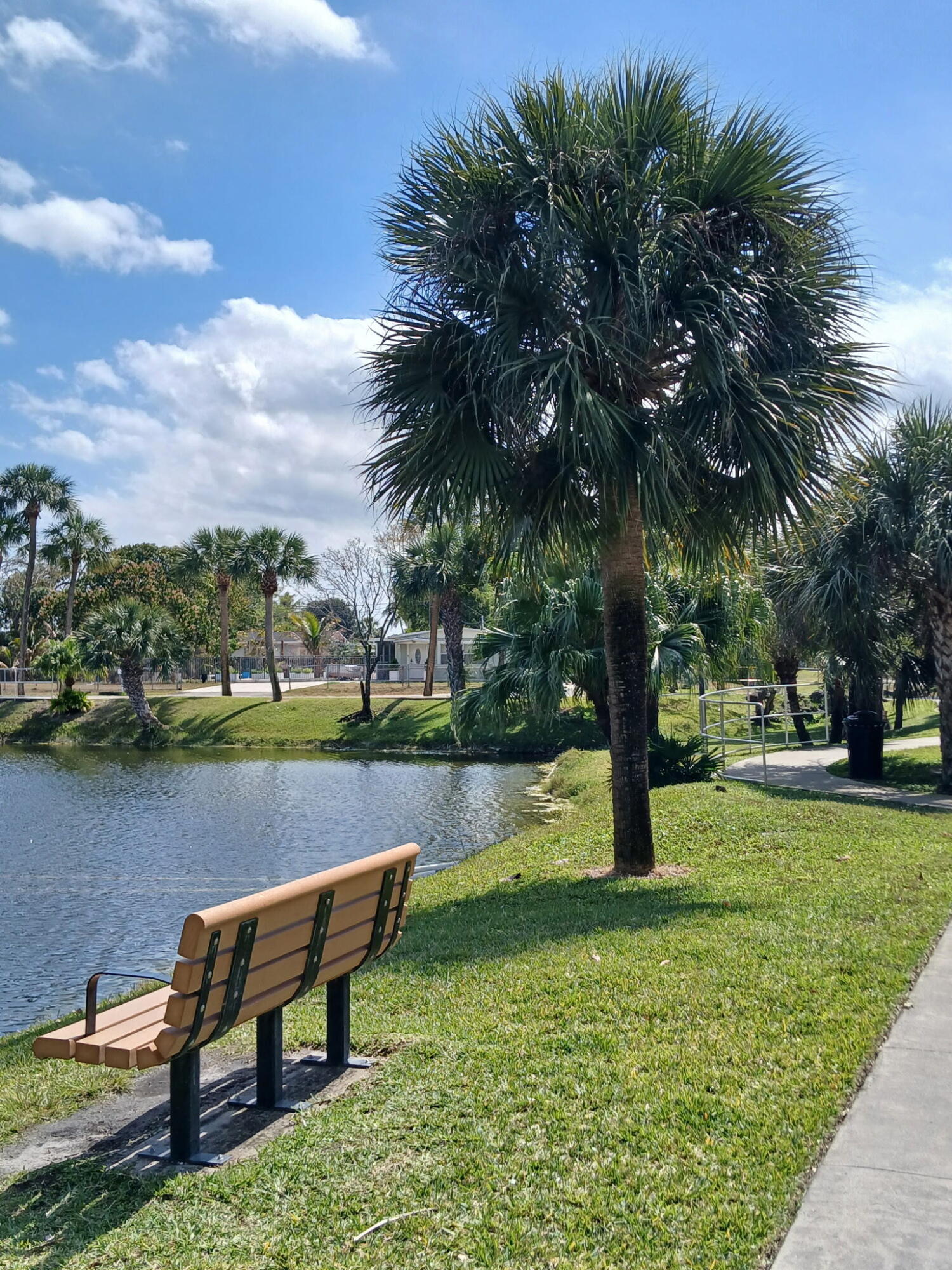 Lakeside Village - Residential