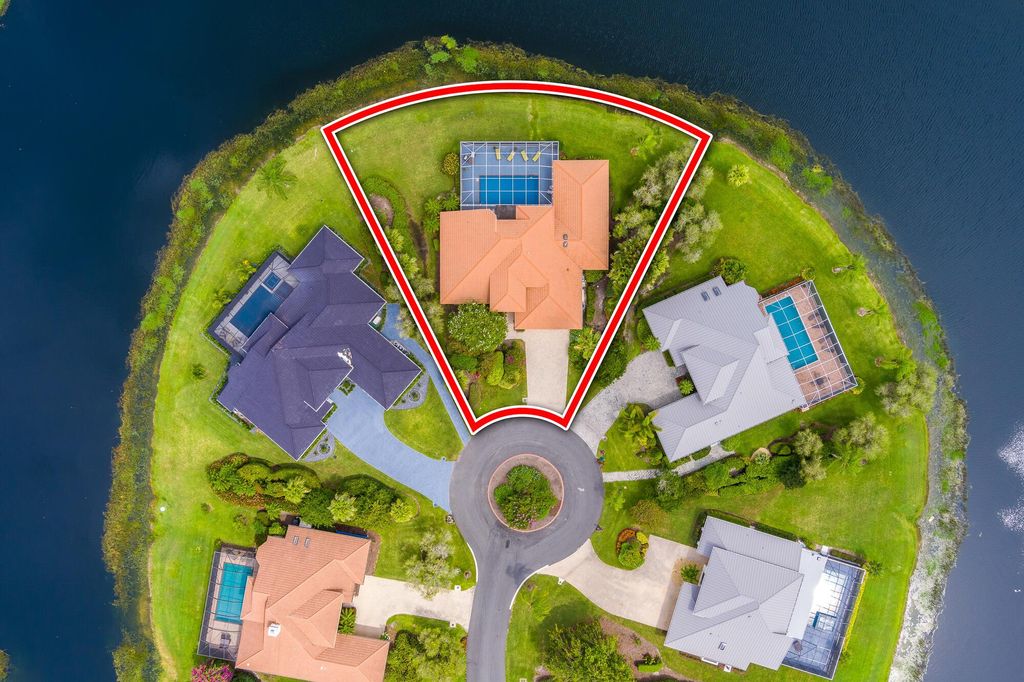 Photo of 4301 SW Dundee Court, Palm City, FL 34990 (MLS # R10898671)