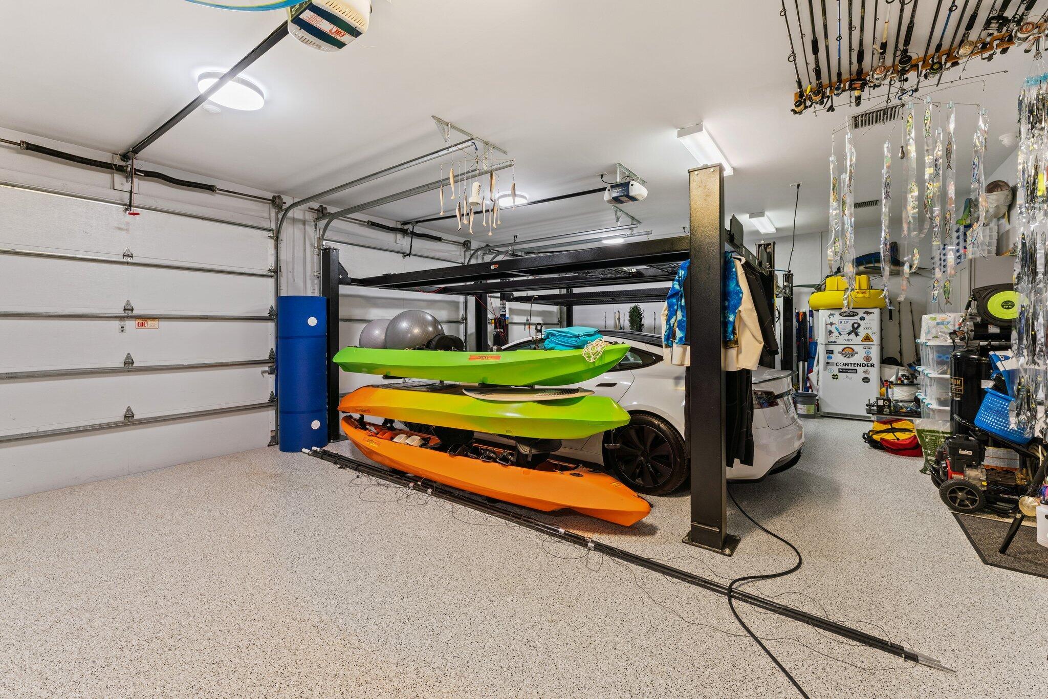 INTRACOASTAL PARK - Residential