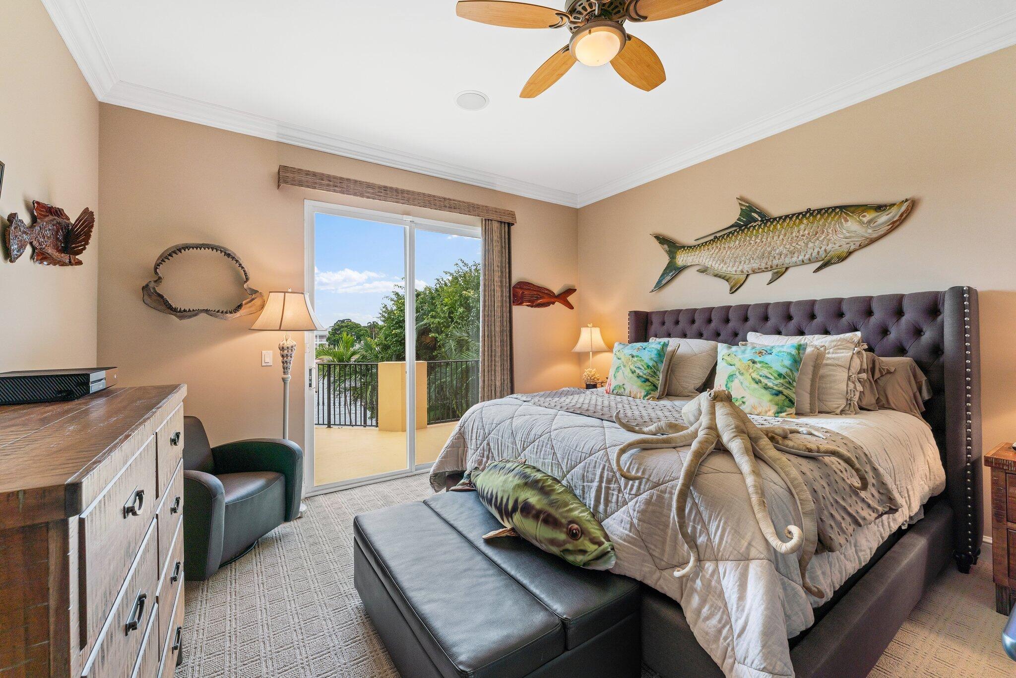 INTRACOASTAL PARK - Residential