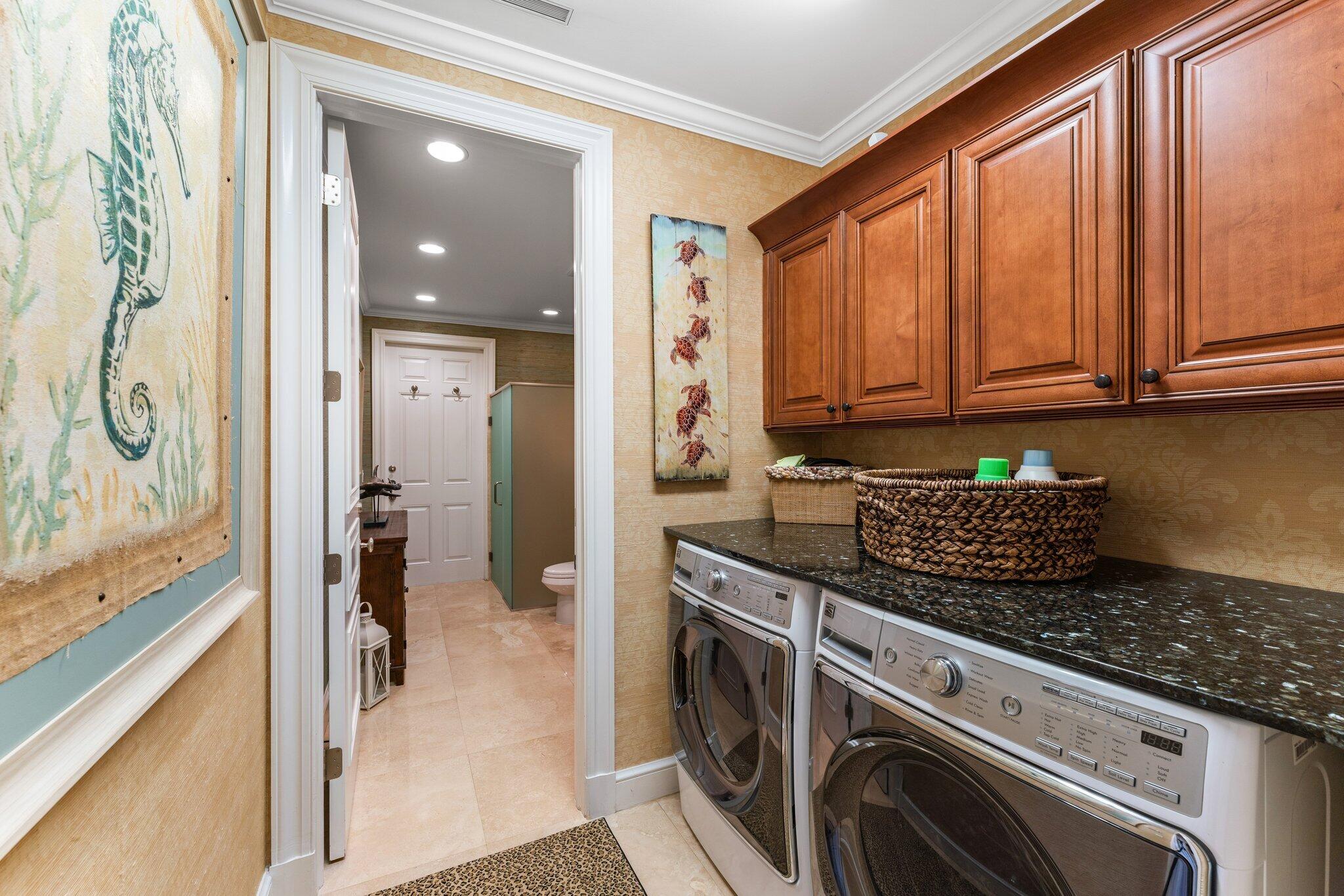 INTRACOASTAL PARK - Residential