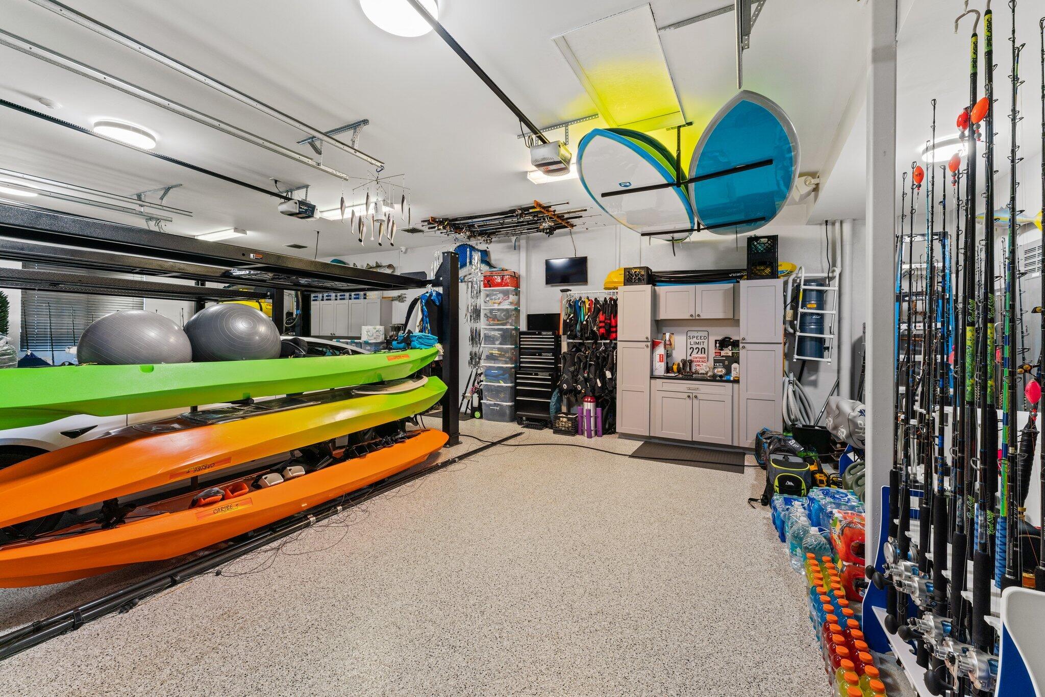 INTRACOASTAL PARK - Residential