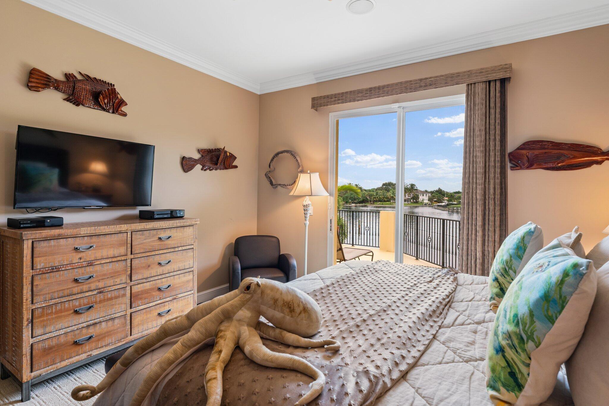 INTRACOASTAL PARK - Residential