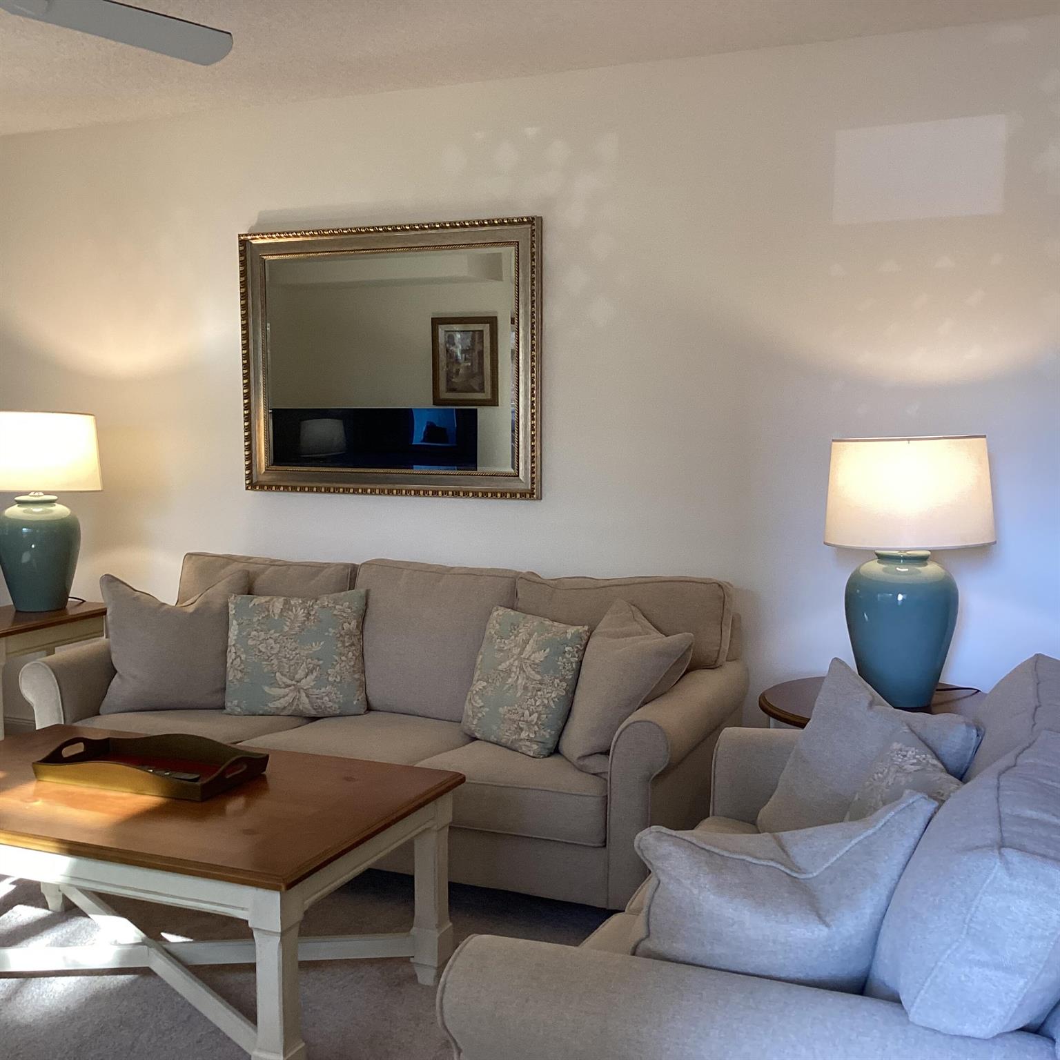 THE MEADOWS AT MARTIN DOW - Residential Lease