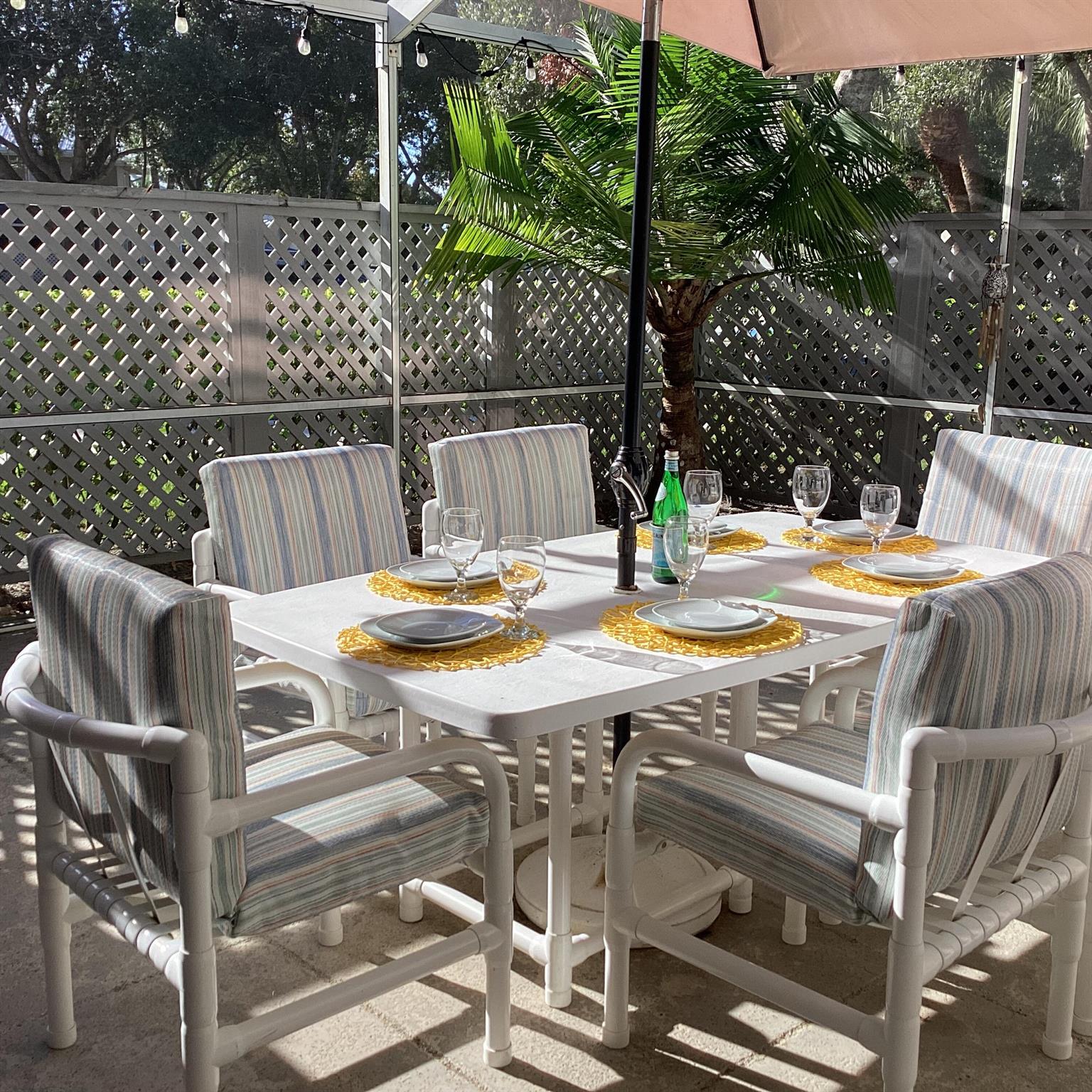THE MEADOWS AT MARTIN DOW - Residential Lease