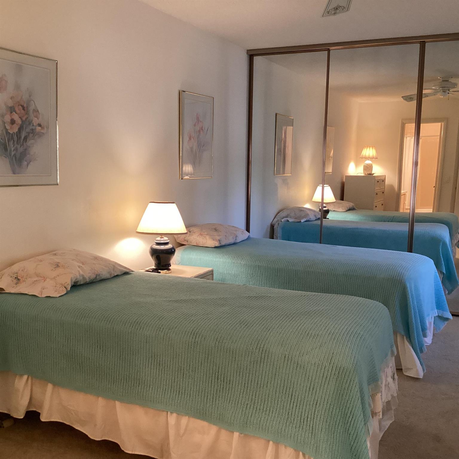THE MEADOWS AT MARTIN DOW - Residential Lease