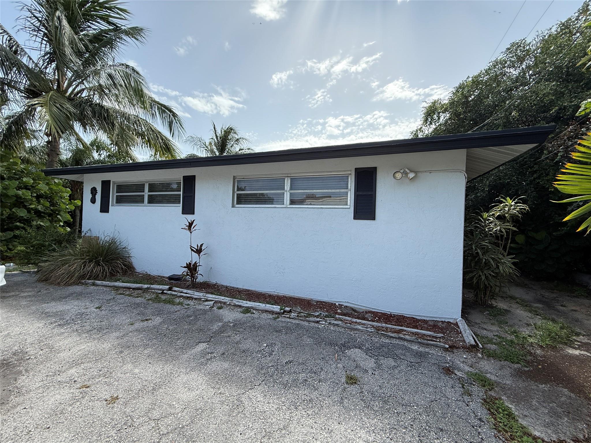 1773 Windsor Dr