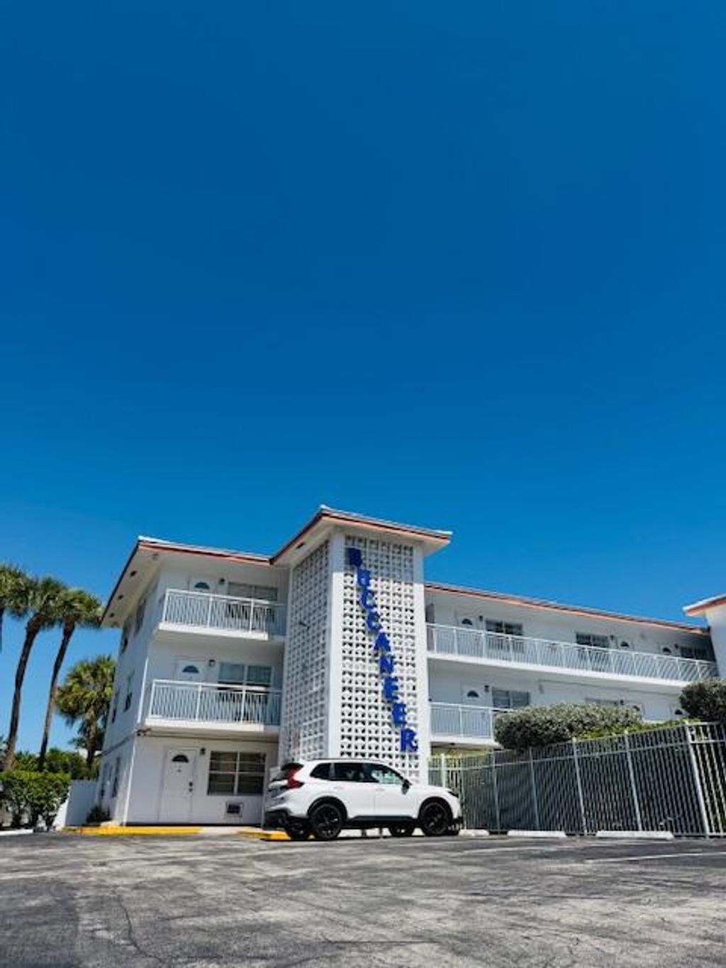 Photo of 120 NE 20th Avenue #36, Deerfield Beach, FL 33441 (MLS # R11124183)