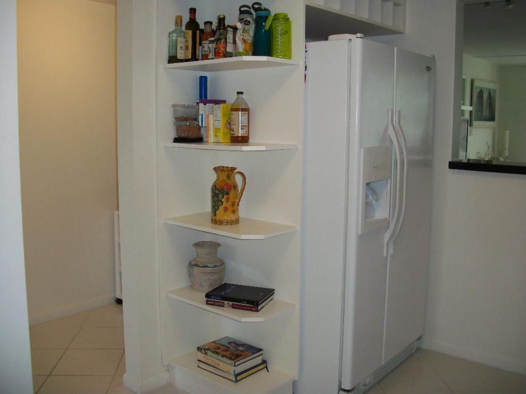 DEER CREEK COUNTRY CLUB ESTATES 1 CONDO - Residential Lease