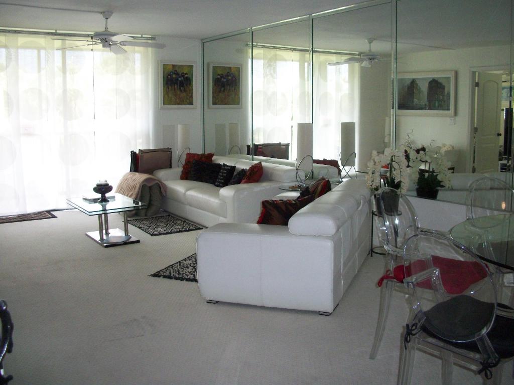 DEER CREEK COUNTRY CLUB ESTATES 1 CONDO - Residential Lease