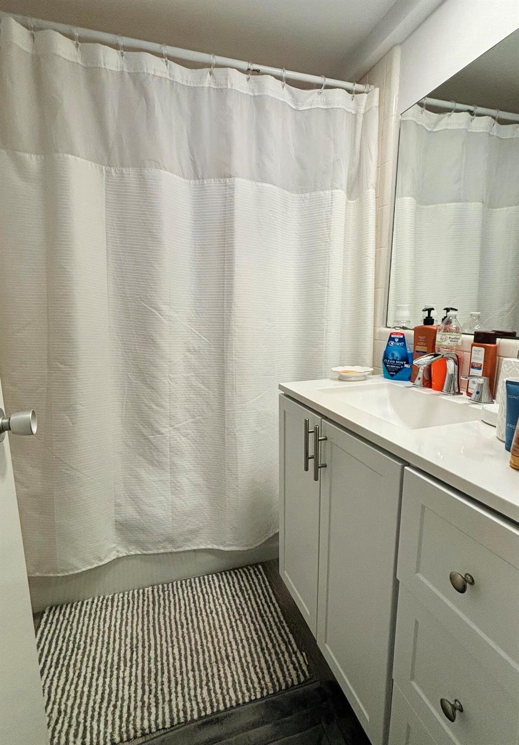 GATEWAY APTS CONDO - Residential