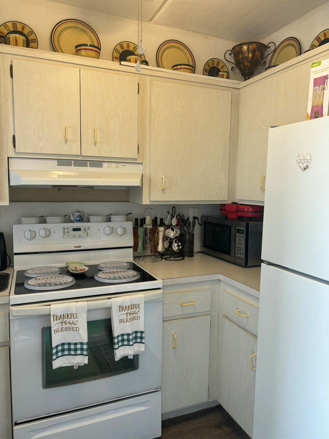 GATEWAY APTS CONDO - Residential