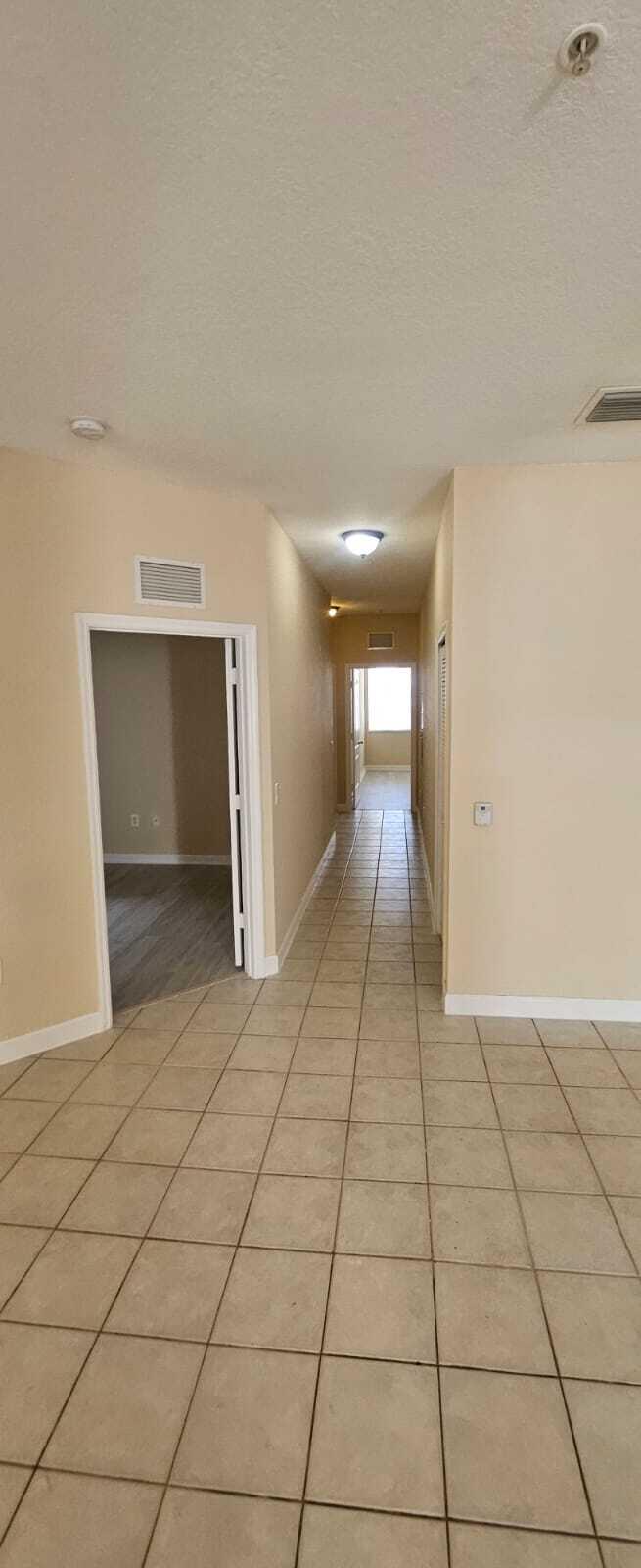 SHOMA COURTYARDS II AT ROYAL PALM CONDOM - Residential Lease