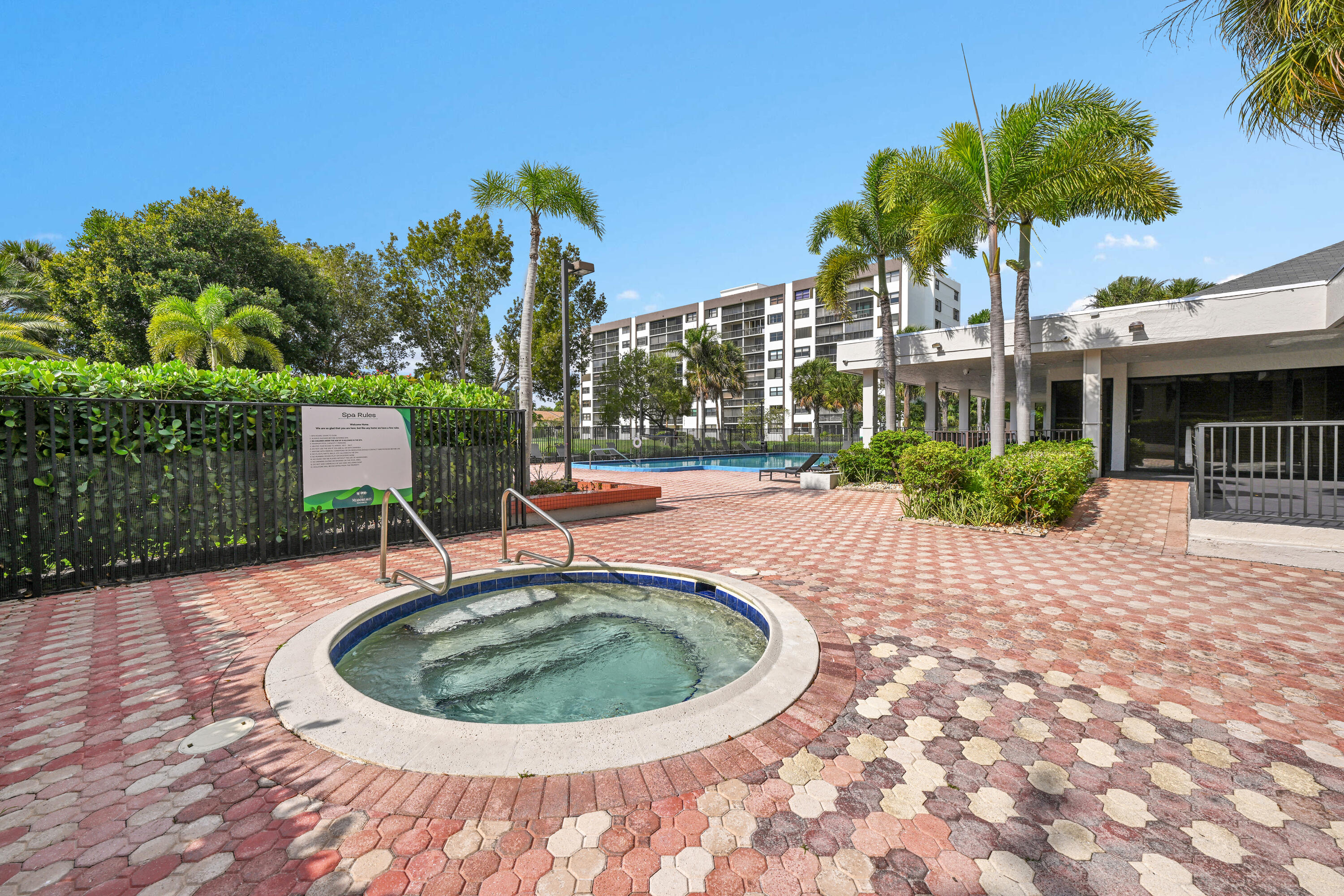 CLEARWATER OF MEADOWLAKES CONDO - Residential