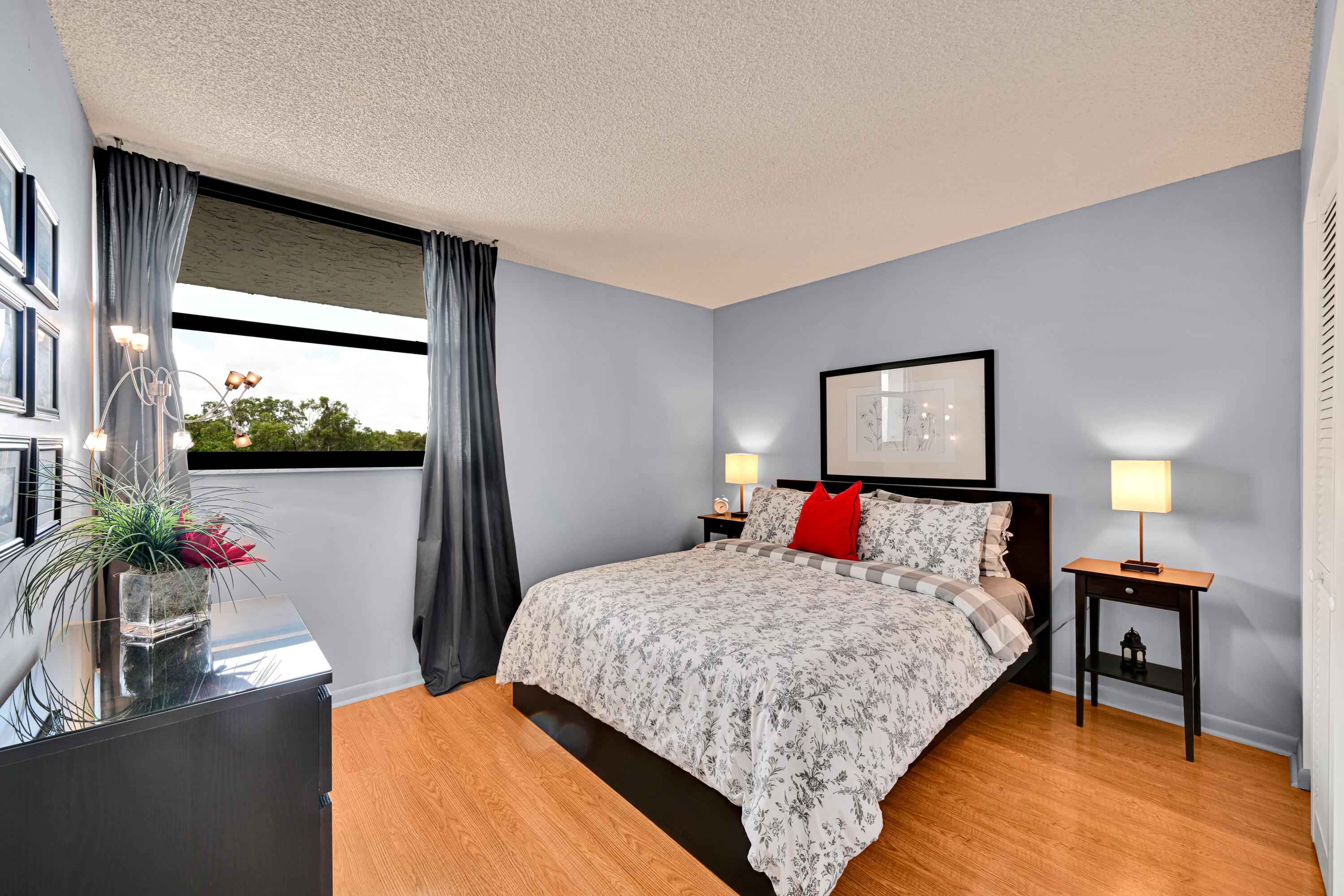 CLEARWATER OF MEADOWLAKES CONDO - Residential