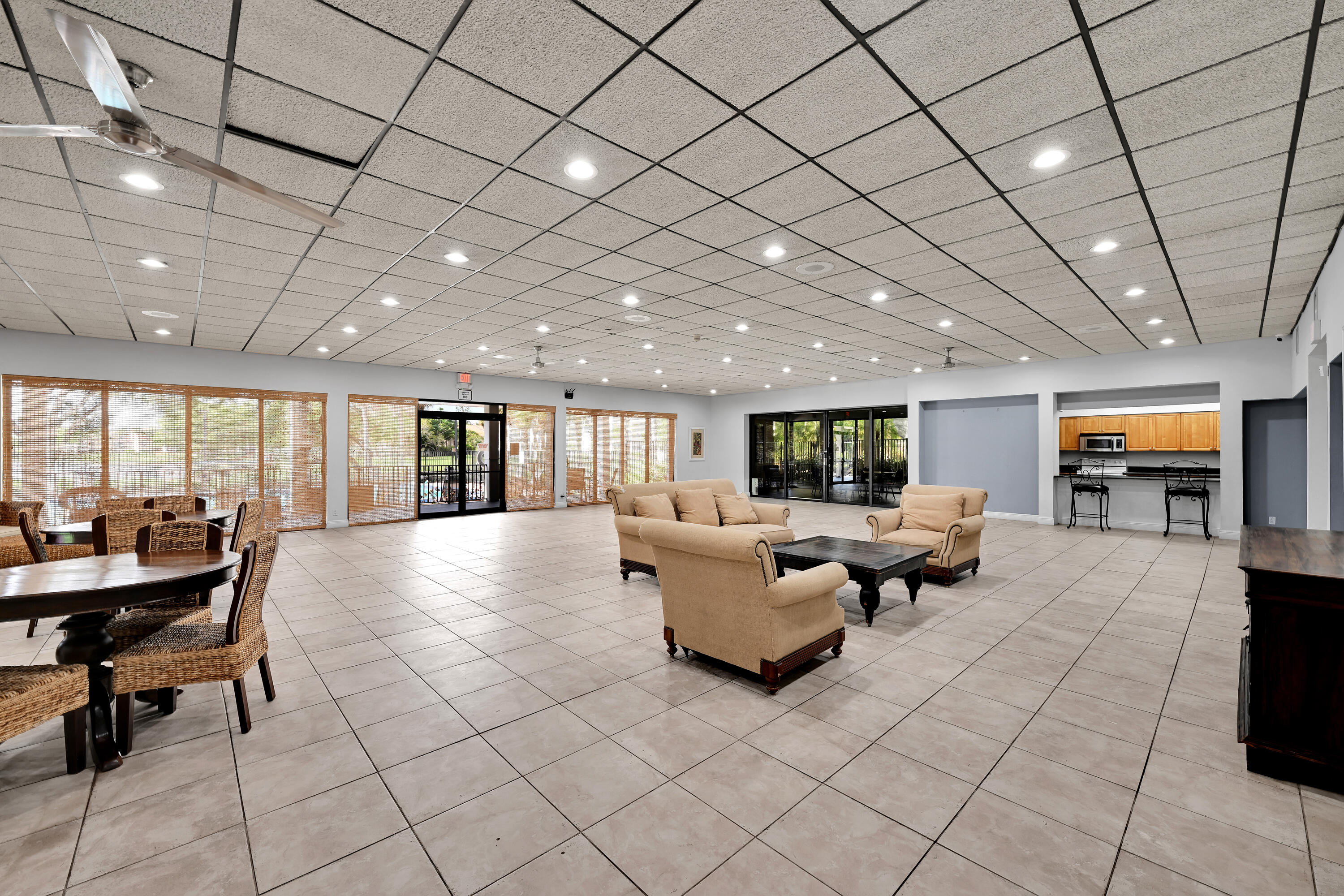 CLEARWATER OF MEADOWLAKES CONDO - Residential