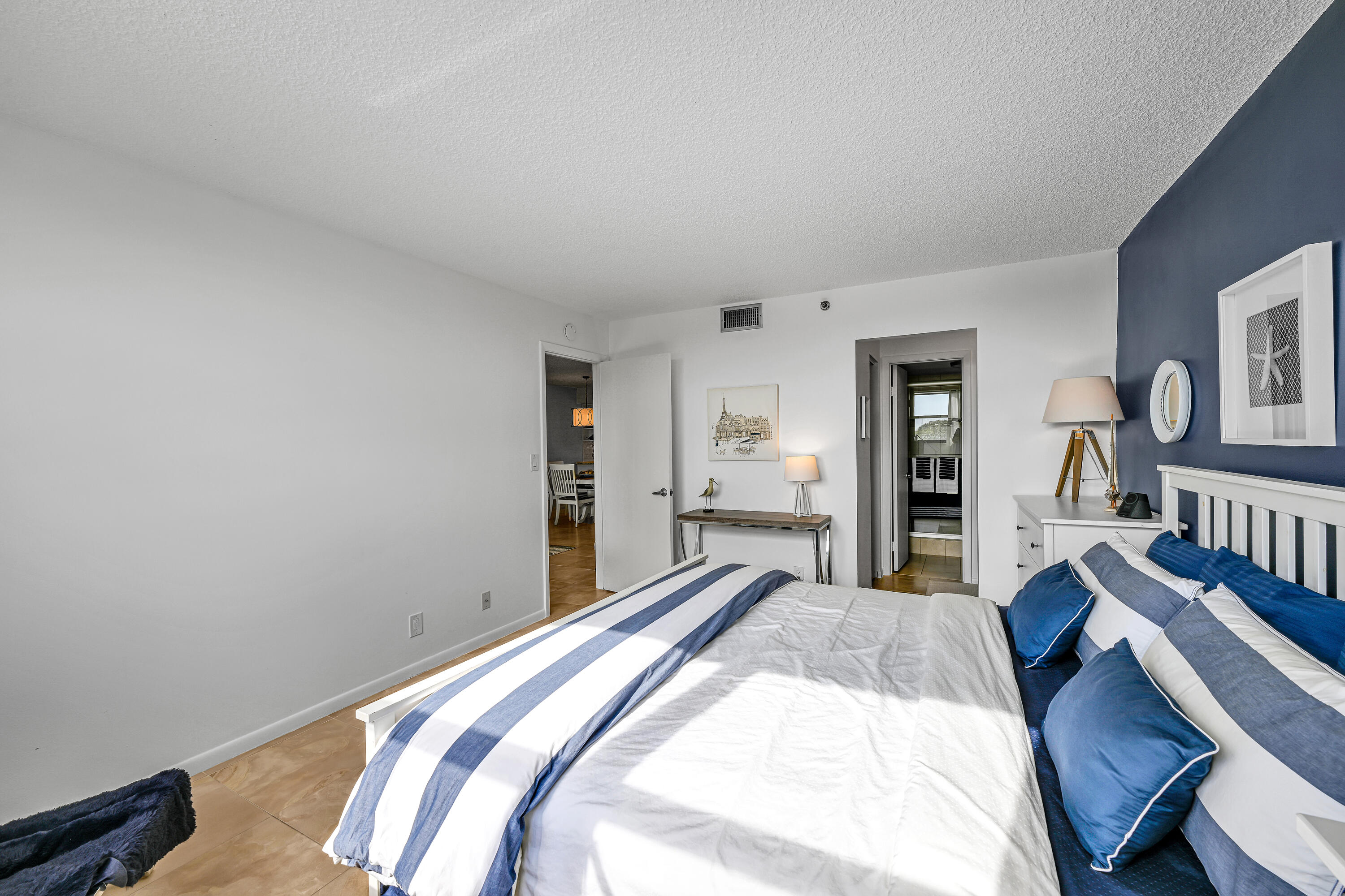 CLEARWATER OF MEADOWLAKES CONDO - Residential