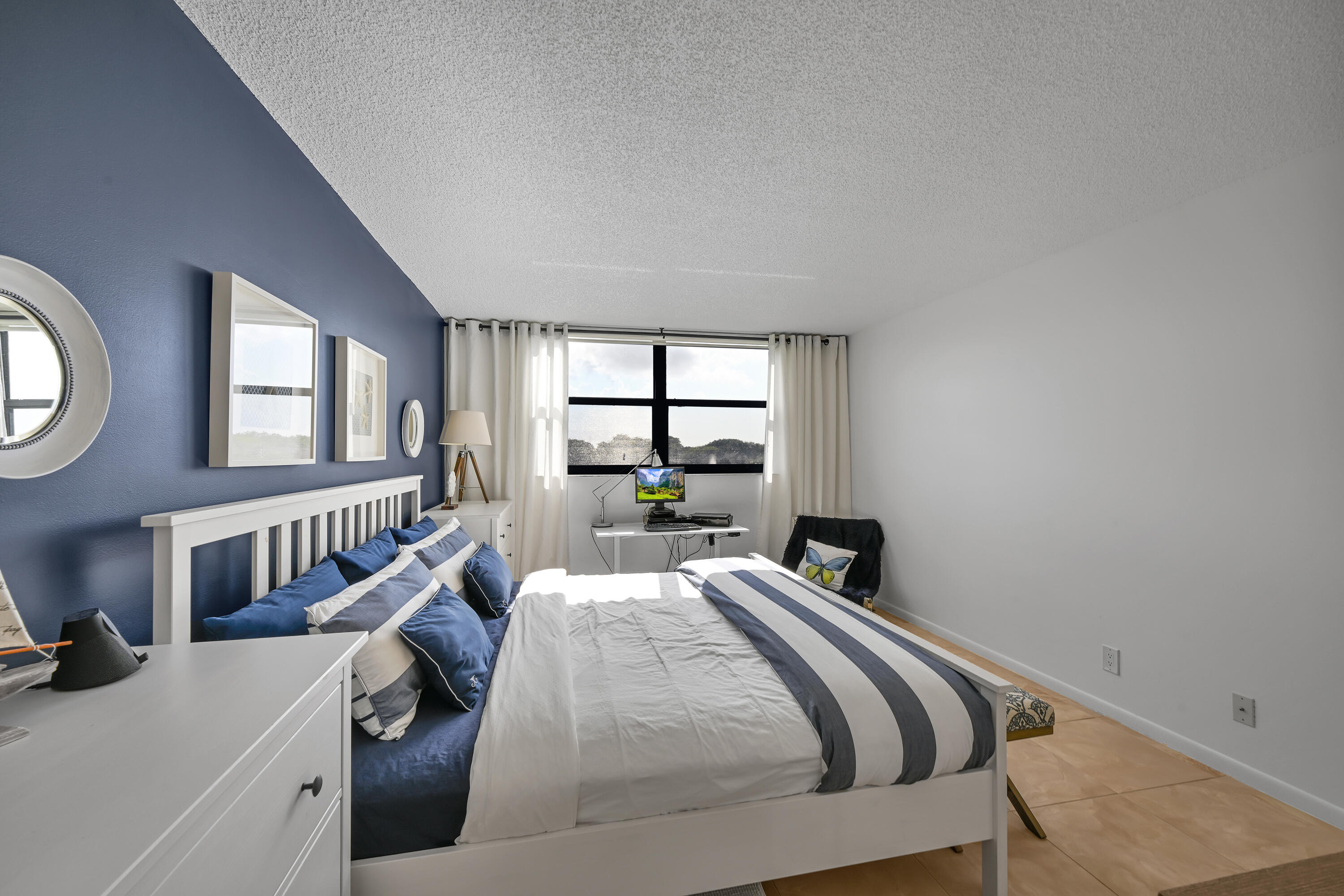 CLEARWATER OF MEADOWLAKES CONDO - Residential