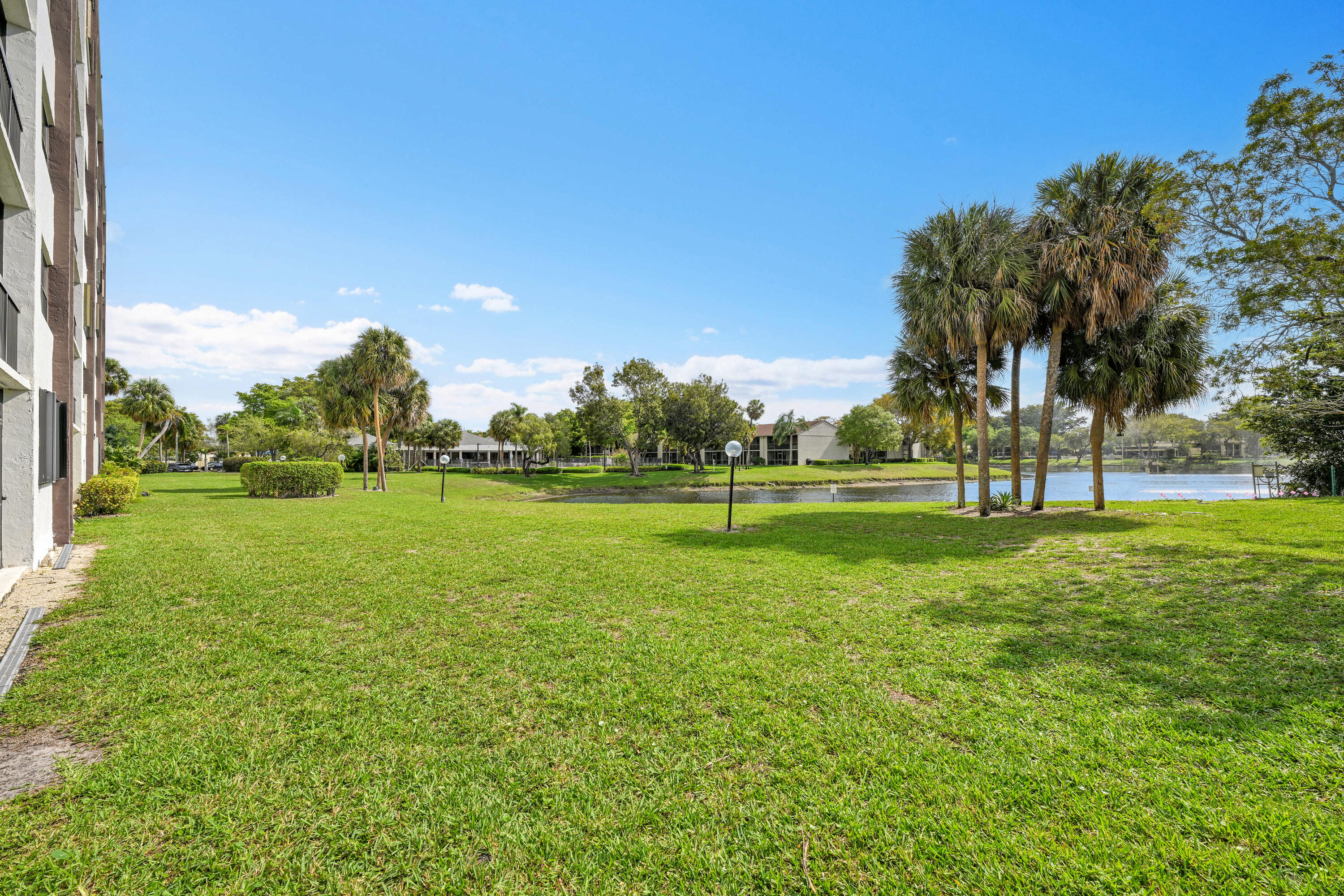 CLEARWATER OF MEADOWLAKES CONDO - Residential
