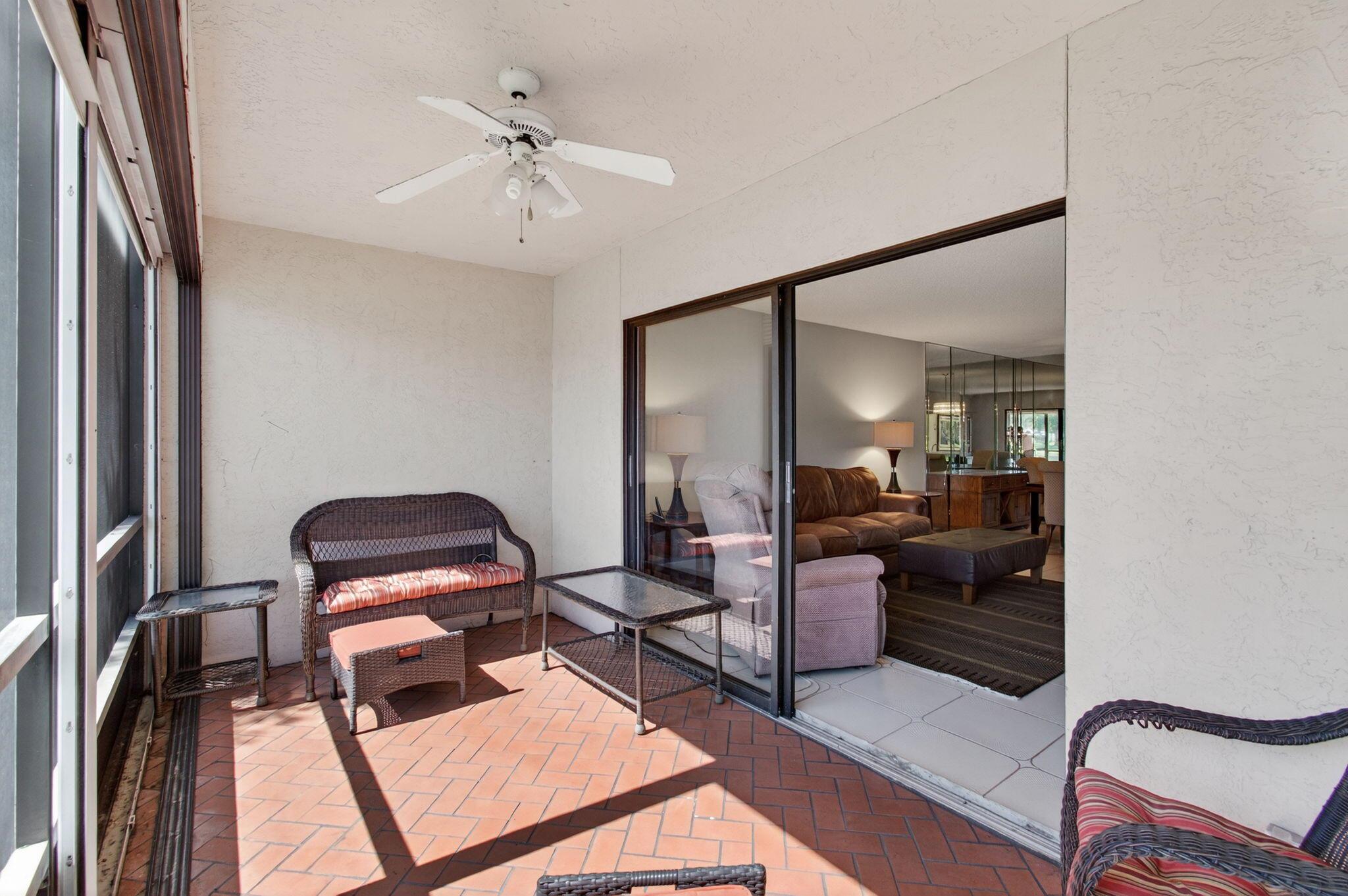 HUNTINGTON LAKES - Residential Lease