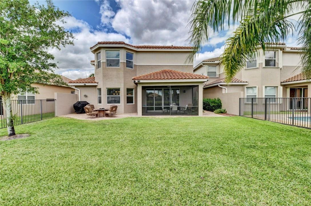 Trails/Canyon 03 - Residential