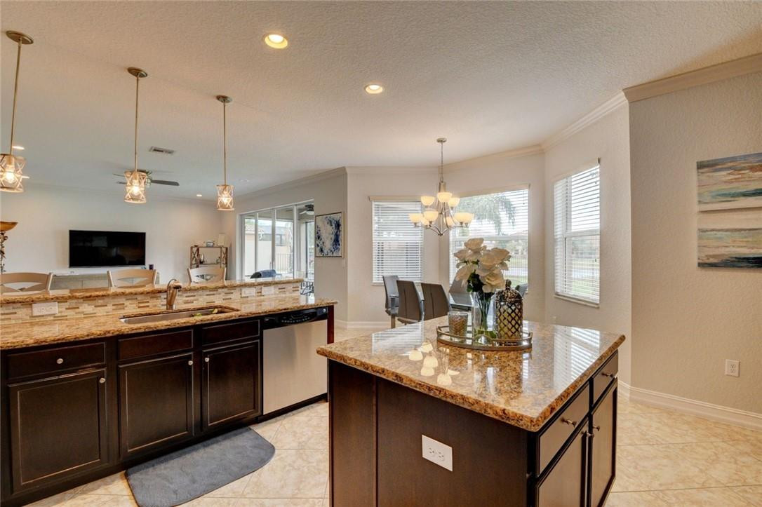 Trails/Canyon 03 - Residential