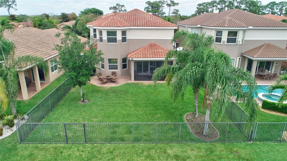 Trails/Canyon 03 - Residential