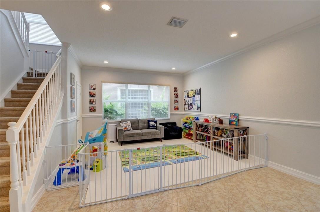 Trails/Canyon 03 - Residential