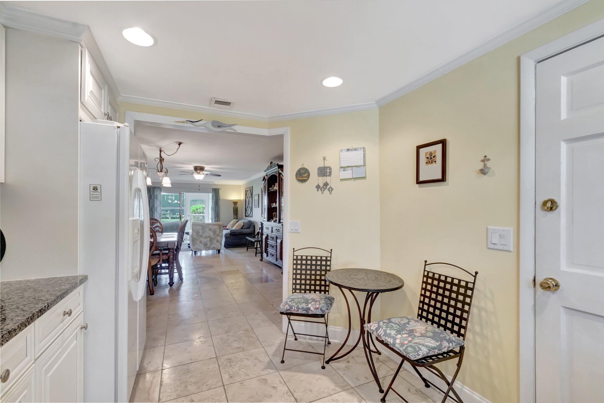 ST GEORGE HOUSE CONDO - Residential