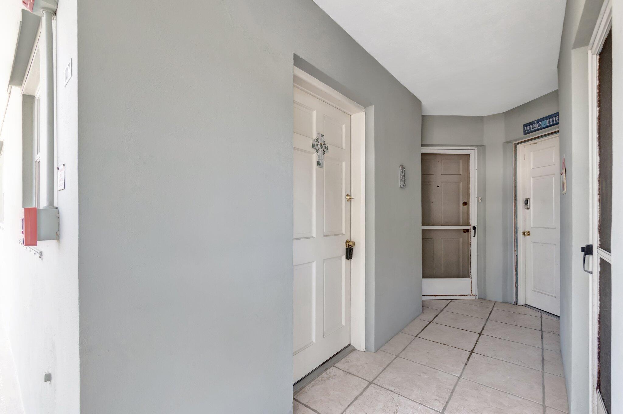 ST GEORGE HOUSE CONDO - Residential