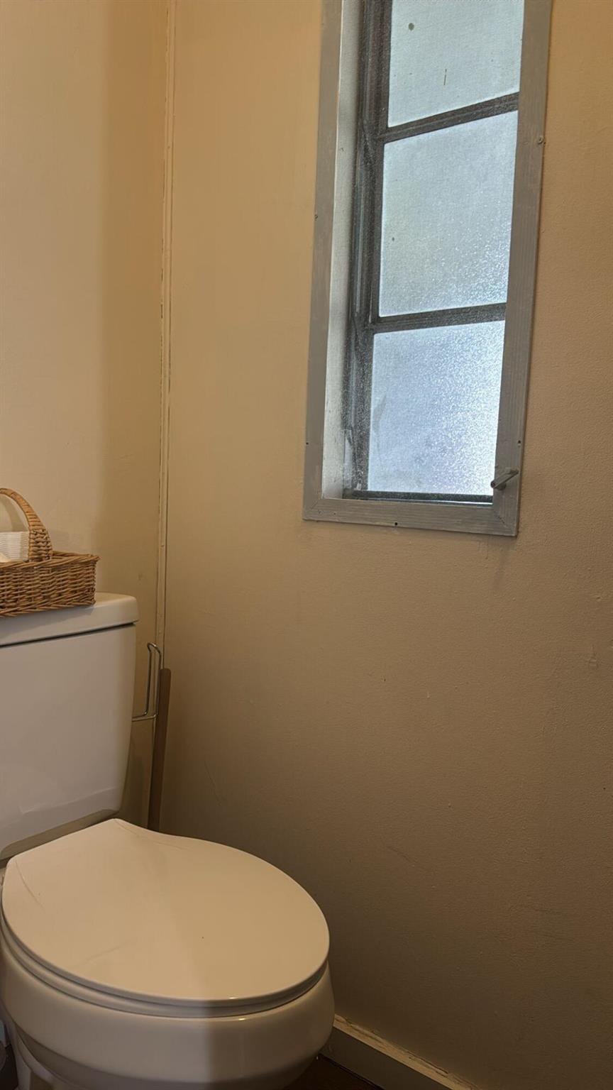 PALM LAKE CO-OP INC PH I - Residential Lease