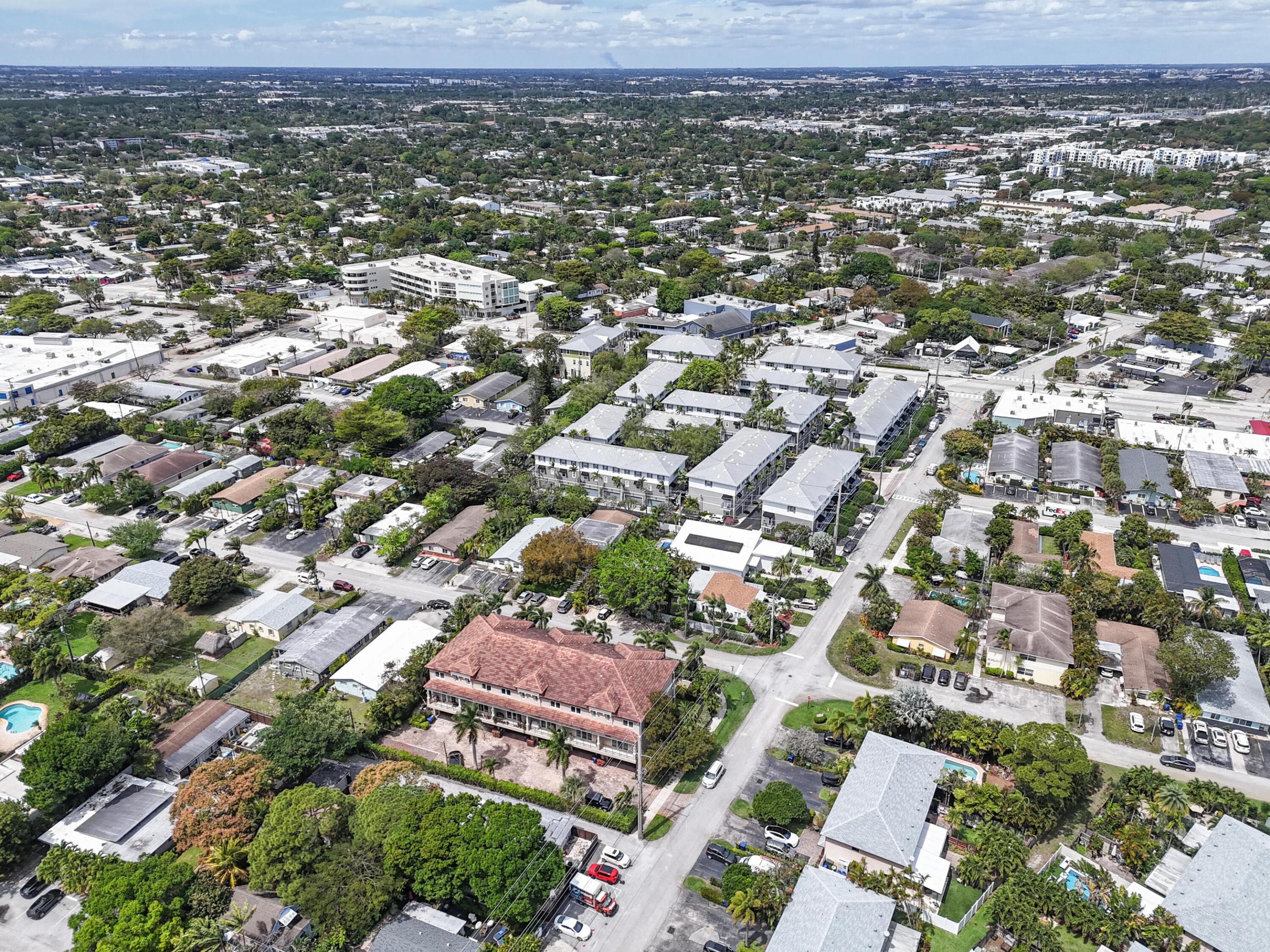 WILTON MANORS - Residential Income