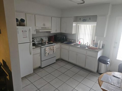 832 NE 22nd Drive 1-4 Wilton Manors FL 33305