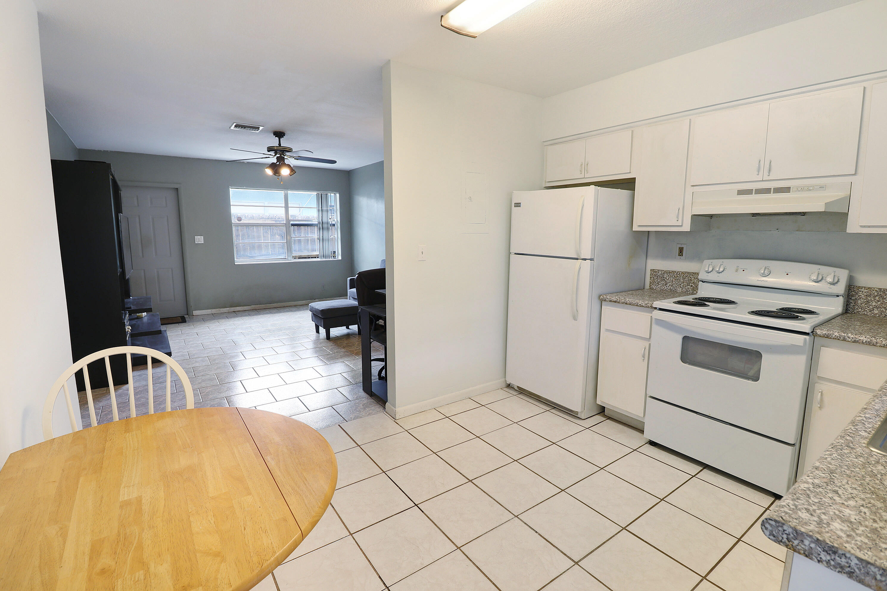 WILTON MANORS - Residential Income