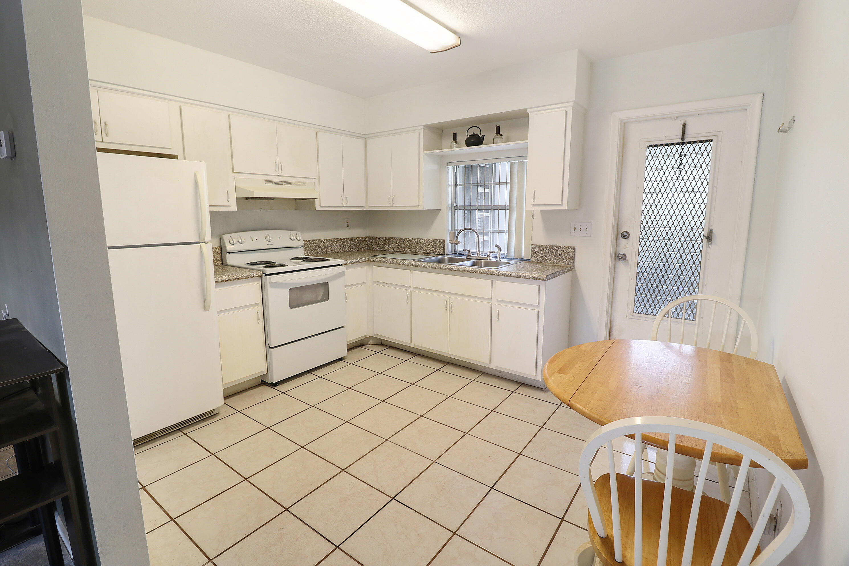 WILTON MANORS - Residential Income