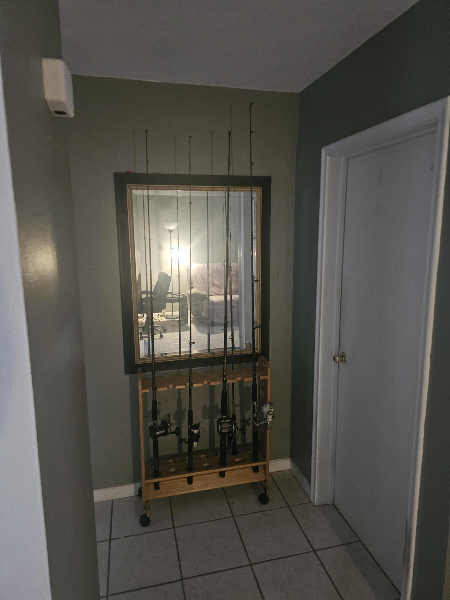 832 NE 22nd Drive 1-4