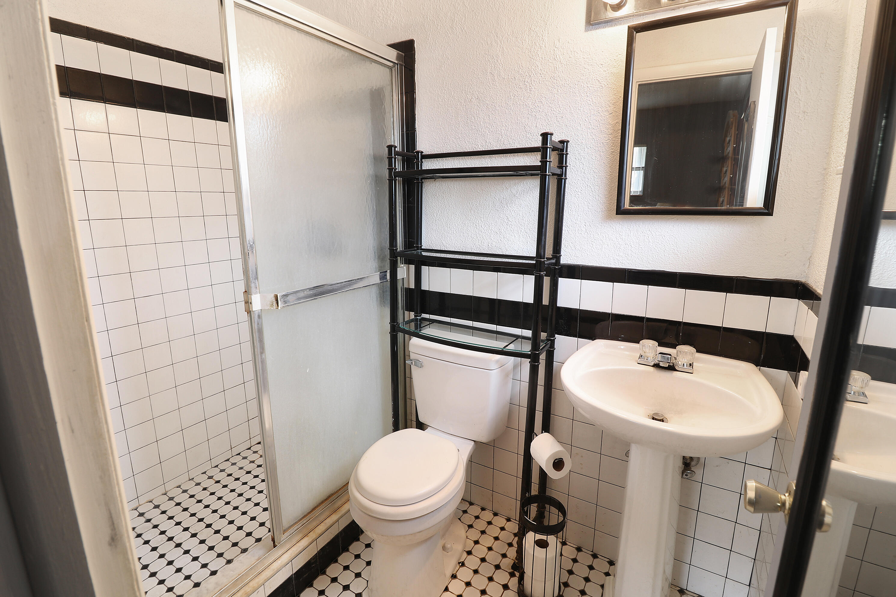 WILTON MANORS - Residential Income